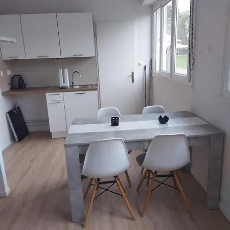 Au Bord Du Clain Parking Privatif Appartement