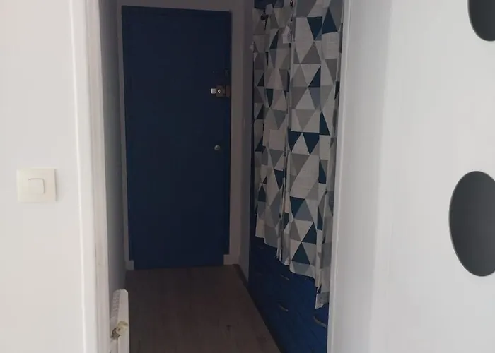 Au Bord Du Clain Parking Privatif Apartment *